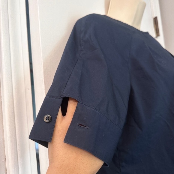 Brooks Brothers Navy Pleated Women’s Short Sleeve Blouse Cotton Blend Size 2 - Picture 5 of 11